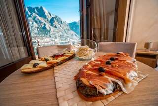 Апартаменты Apartments Marković Котор Номер-студио с балконом и видом на море-1