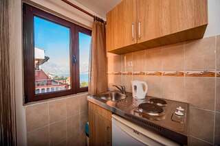 Апартаменты Apartments Marković Котор Семейный номер-студио-2